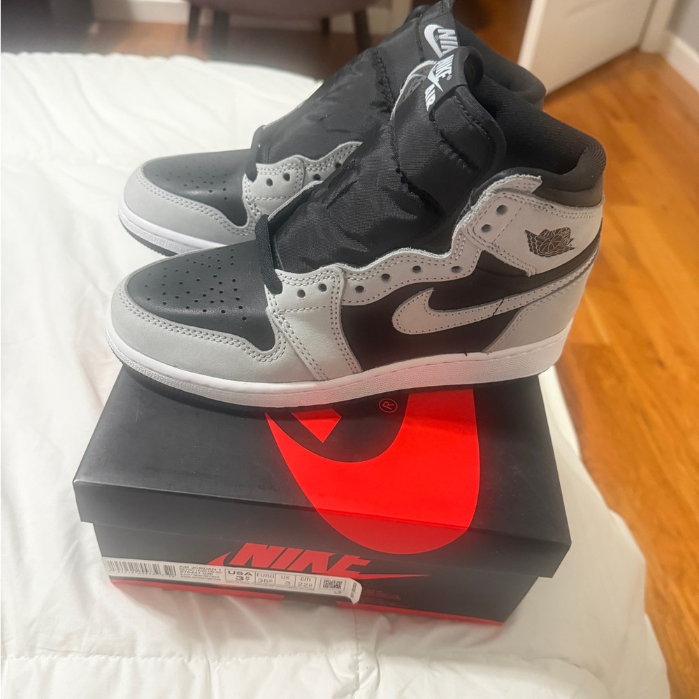 Jordan 1 Shadow GS